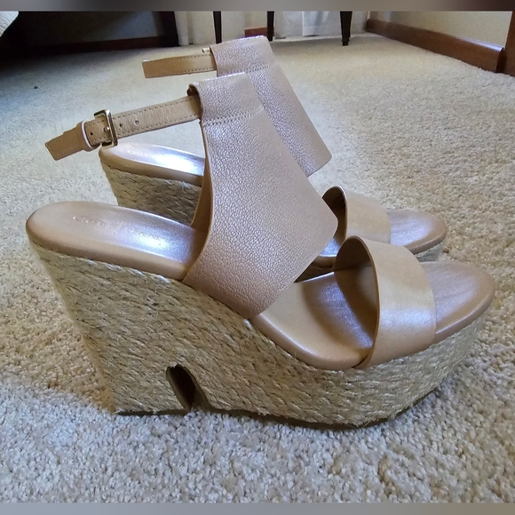 Cole Haan Nike air 8.5B women's Wedge sandle shoes beige leather platform - Picture 7 of 11